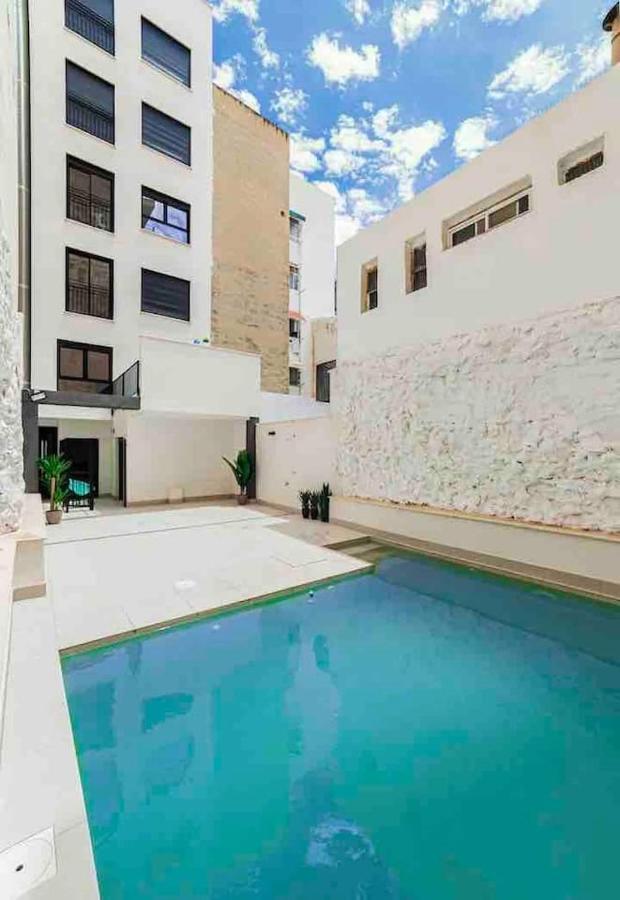 Apartamentos Breton 17 Suite Familiar อาลิกันเต ภายนอก รูปภาพ